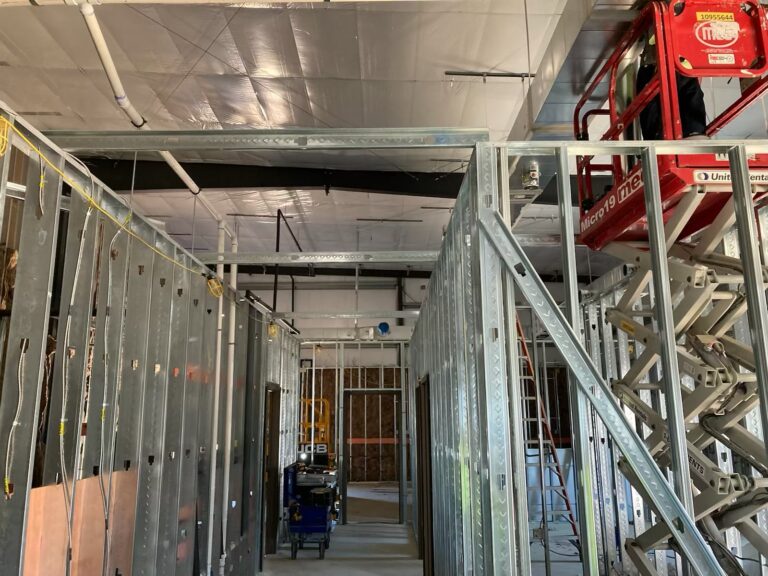 commercial gallery - new build exposed ductwork